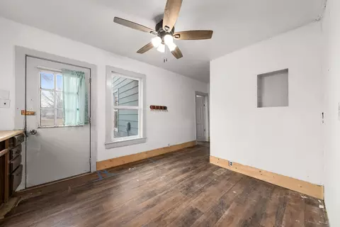 Entry Way - 106 E 5th St, Egan, SD 57024 photo 2 of 5