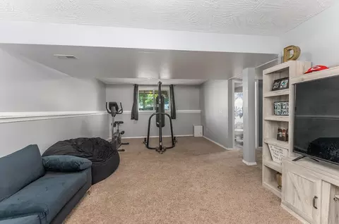 7104 W 68th St, Sioux Falls, SD 57106 photo 17