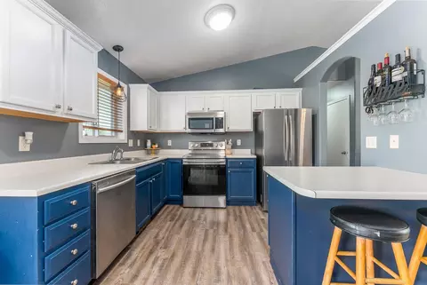 7104 W 68th St, Sioux Falls, SD 57106 photo 3