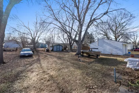 2305 E Austin St, Sioux Falls, SD 57103 photo 6