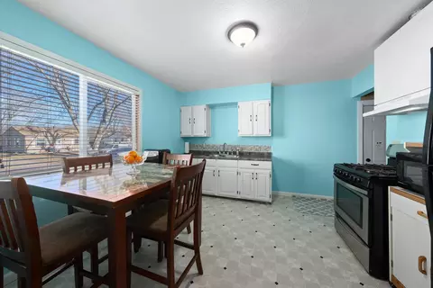 2305 E Austin St, Sioux Falls, SD 57103 photo 12