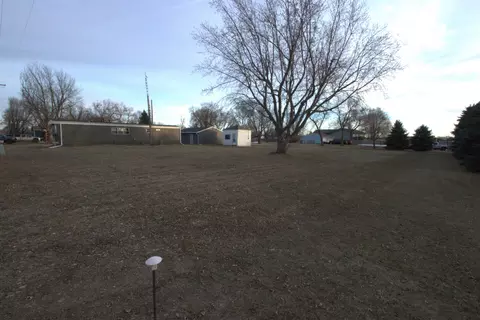 303 S Maple St, Worthing, SD 57077 photo 6