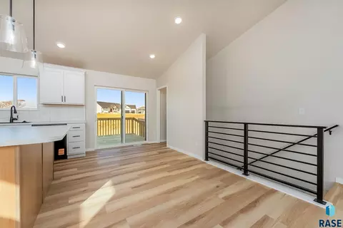 Other - 617 N Juniper St, Lennox, SD 57039 photo 5 of 7
