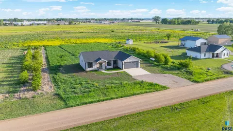 336 Purdue St, Vermillion, SD 57069