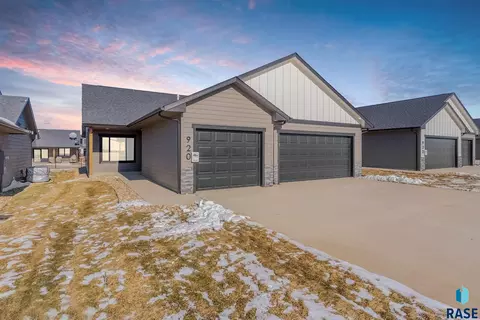 Other - 920 E Dutch St, Tea, SD 57064 photo 2 of 7