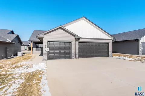 Other - 920 E Dutch St, Tea, SD 57064 photo 1 of 7