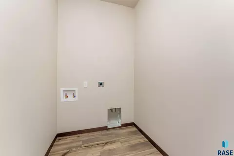 Other - 920 E Dutch St, Tea, SD 57064 photo 6 of 7