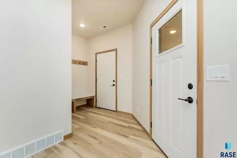 Entry Way - 930 E Dutch St, Tea, SD 57064 photo 1 of 1