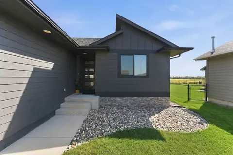Exterior - 510 N Summit Ave, Tea, SD 57064 photo 2 of 10