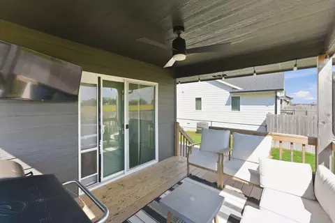 Exterior - 510 N Summit Ave, Tea, SD 57064 photo 4 of 10