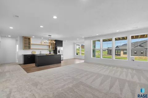 Living - 8304 Sheridan Cir, Sioux Falls, SD 57110 photo 4 of 4