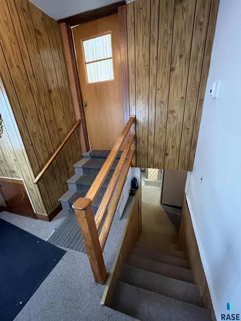 225 W Henry St, Freeman, SD 57029 photo 48