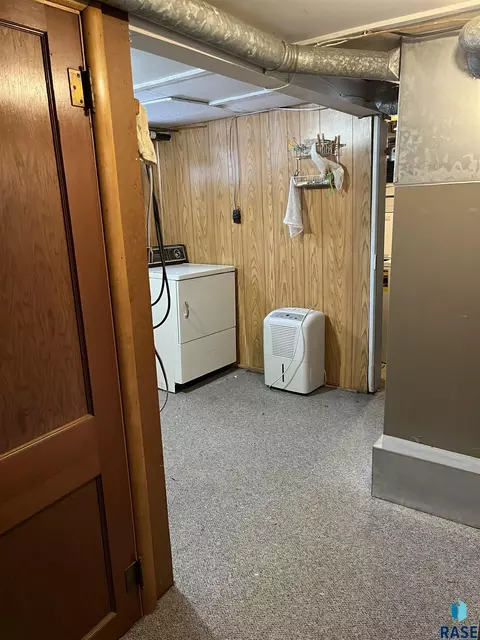 225 W Henry St, Freeman, SD 57029 photo 43