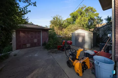 702 E 21st St, Sioux Falls, SD 57105 photo 37