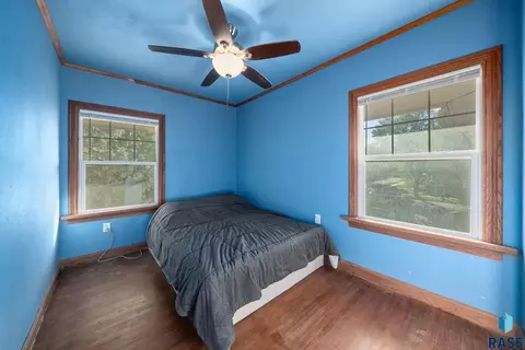 702 E 21st St, Sioux Falls, SD 57105 photo 19
