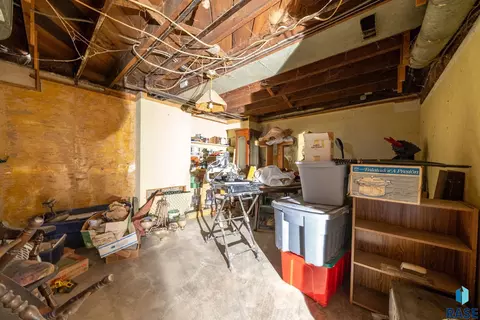 702 E 21st St, Sioux Falls, SD 57105 photo 27