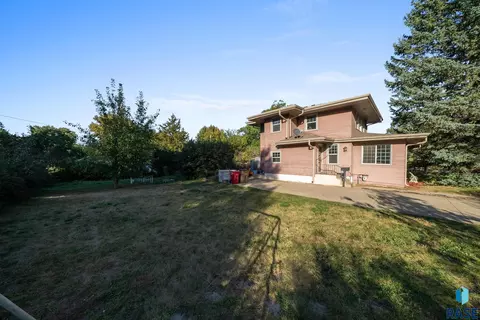 702 E 21st St, Sioux Falls, SD 57105 photo 33