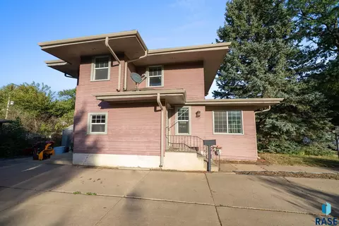 702 E 21st St, Sioux Falls, SD 57105 photo 29