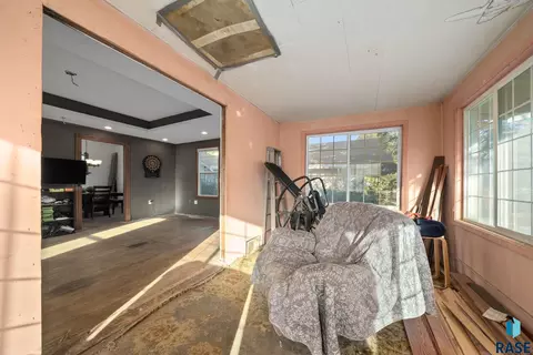 702 E 21st St, Sioux Falls, SD 57105 photo 12