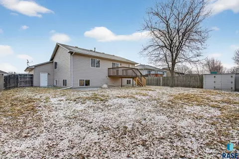 5301 S Mandy Ave, Sioux Falls, SD 57106 photo 31