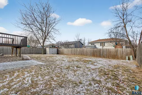 5301 S Mandy Ave, Sioux Falls, SD 57106 photo 30