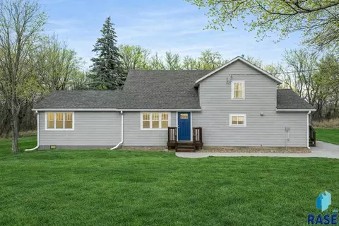 47608 300th St, Alcester, SD 57001