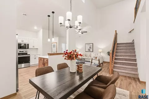 2304 E Jetty Pl, Sioux Falls, SD 57108 photo 6