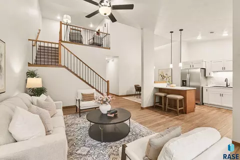 2304 E Jetty Pl, Sioux Falls, SD 57108 photo 3