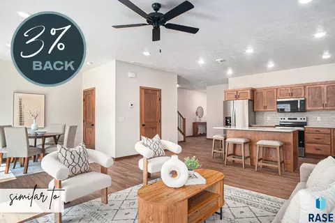 8025 E Tencate Pl, Sioux Falls, SD 57110