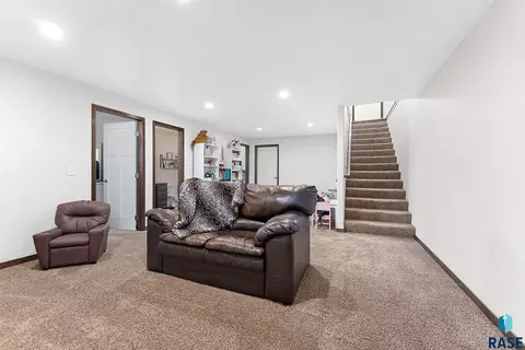Other - 2710 E Sunburst Dr, Brandon, SD 57005 photo 12 of 16