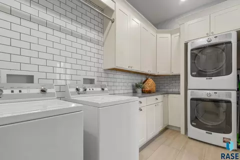 Other - 6000 Marrs Beach Ln, Madison, SD 57042 photo 1 of 10