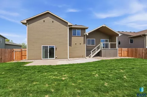Other - 905 Fanning St, Tea, SD 57064 photo 8 of 11