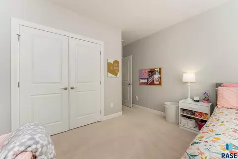 6301 E Jasper Cir, Sioux Falls, SD 57110 photo 33