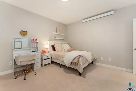 6301 E Jasper Cir, Sioux Falls, SD 57110 photo 29