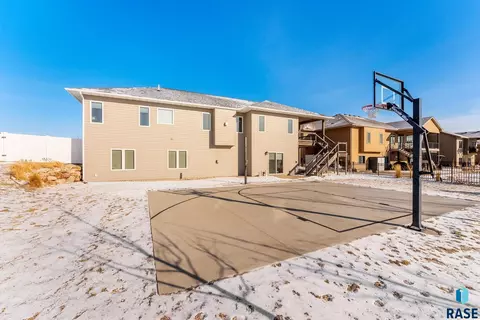 6301 E Jasper Cir, Sioux Falls, SD 57110 photo 42