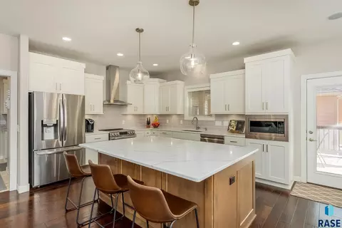 6301 E Jasper Cir, Sioux Falls, SD 57110 photo 7