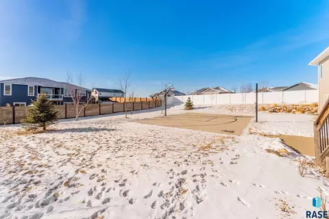 6301 E Jasper Cir, Sioux Falls, SD 57110 photo 40
