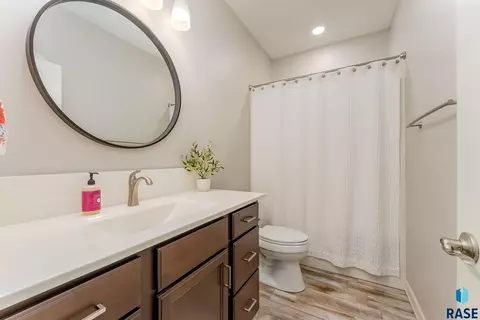 6301 E Jasper Cir, Sioux Falls, SD 57110 photo 20