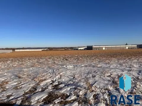 1916 N Walnut Ave, Brandon, SD 57005 photo 8