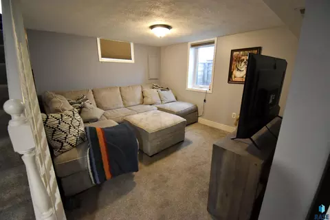 Other - 219 E 33rd St, Sioux Falls, SD 57105 photo 5 of 6
