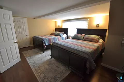 Bedroom - 219 E 33rd St, Sioux Falls, SD 57105 photo 3 of 5