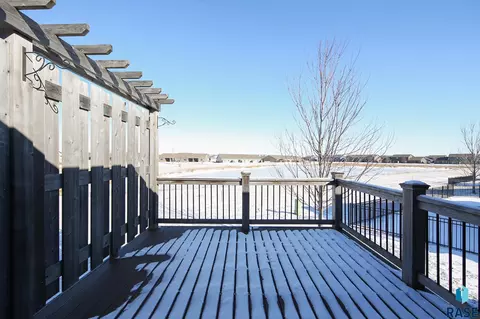 716 E Shadow Creek Ln, Sioux Falls, SD 57108 photo 22