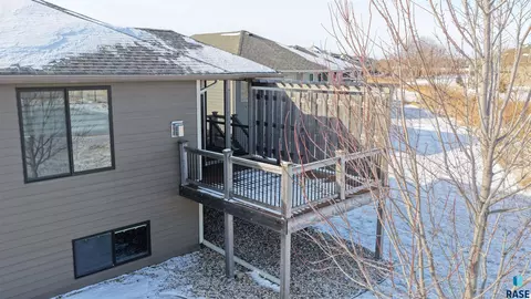 716 E Shadow Creek Ln, Sioux Falls, SD 57108 photo 23