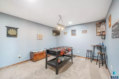 817 N Copper Ave, Brandon, SD 57005 photo 12