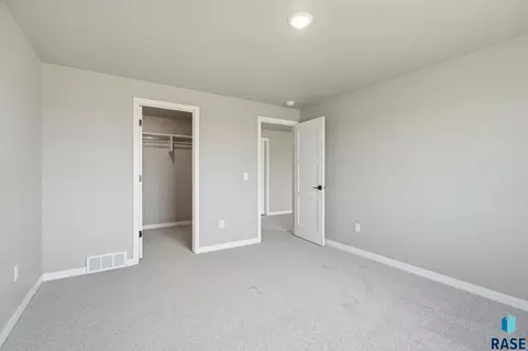 Bedroom - 6403 E Steel St, Sioux Falls, SD 57110 photo 6 of 6