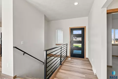 Entry Way - 5401 E Brennan Dr, Sioux Falls, SD 57110 photo 1 of 2