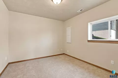 Bedroom - 5401 E Brennan Dr, Sioux Falls, SD 57110 photo 7 of 7