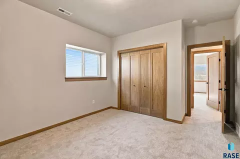 Bedroom - 5401 E Brennan Dr, Sioux Falls, SD 57110 photo 6 of 7