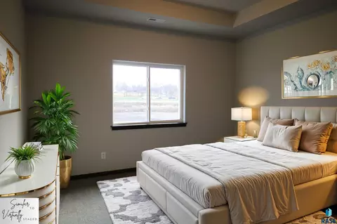7226 E Waters Edge Pl, Sioux Falls, SD 57110 photo 5