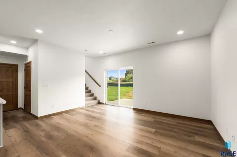 Living - 7000 E Brooks Edge Pl, Sioux Falls, SD 57110 photo 3 of 6